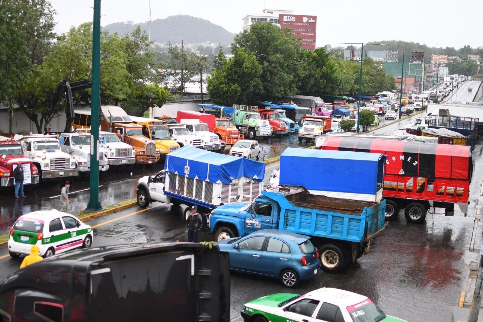 Denuncian corrupción en Transporte Público del Estado, bloquearán carreteras y avenidas