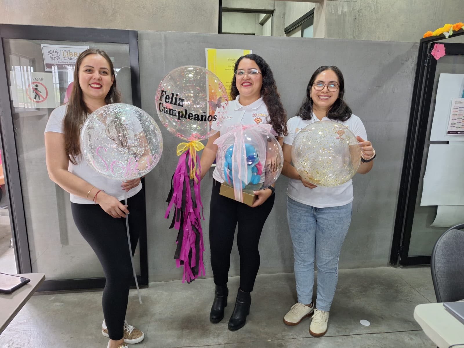 Centro Libre de Mujeres de Emiliano Zapata realiza Taller de Globos encapsulados