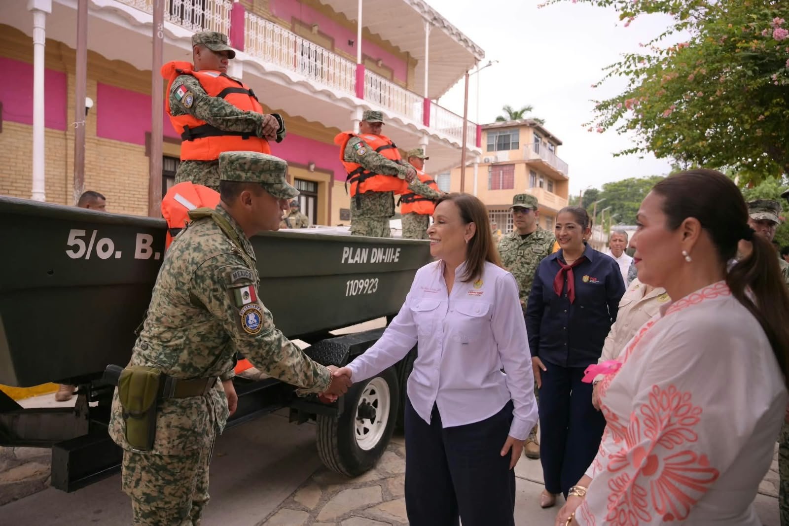 Conmemora Rocío Nahle 60 años del Plan DN-III-E y reconoce solidaridad ante inundaciones