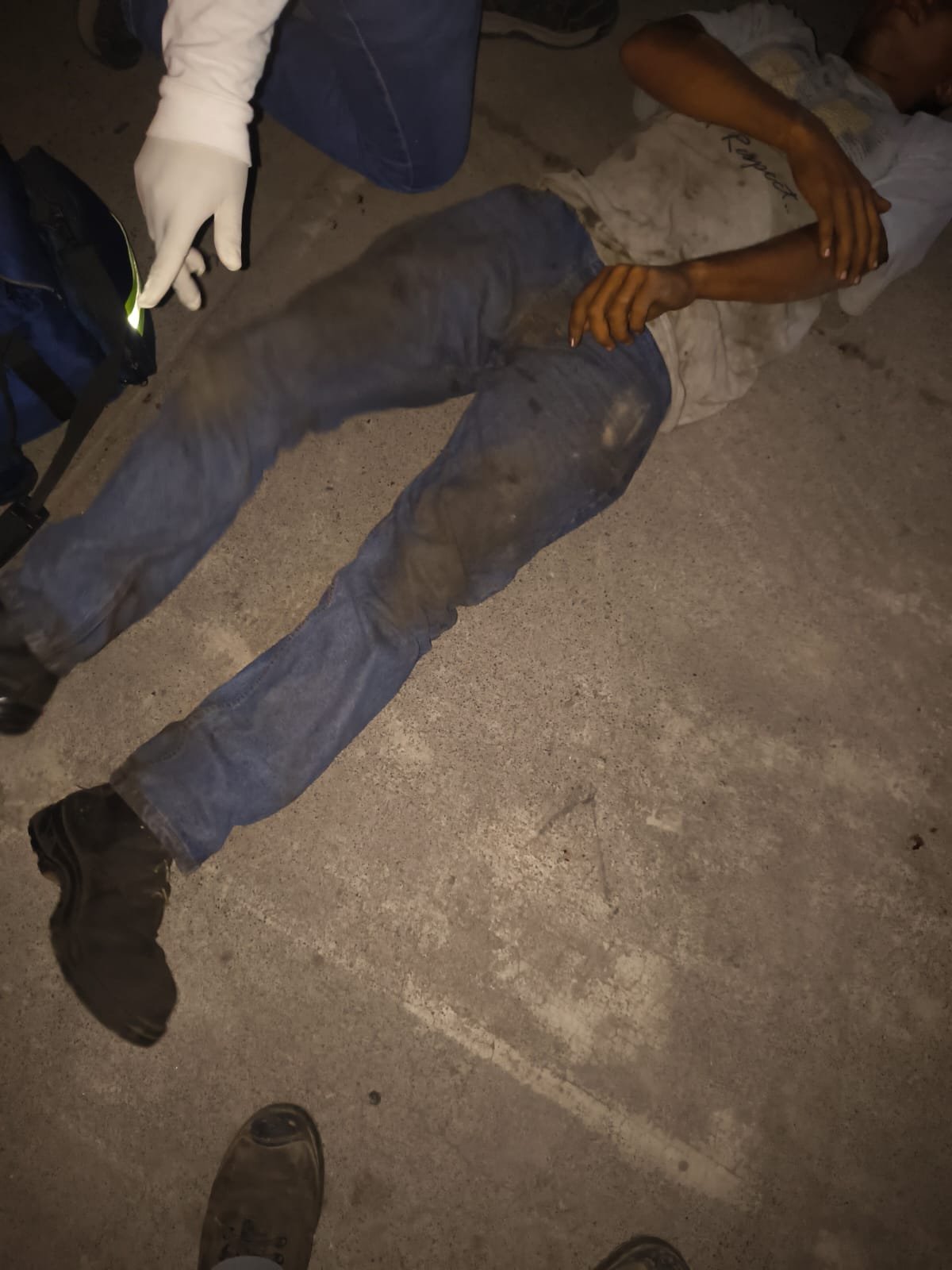 Choque de motos en la entrada a Úrsulo Galván deja a un jovén lesionado