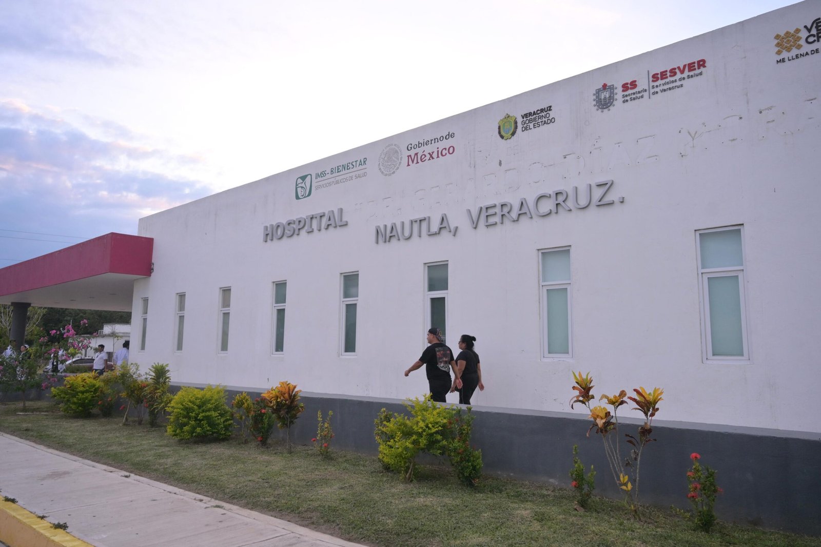 Hospital de Nautla contará con nueva ambulancia en 2027: Rocío Nahle