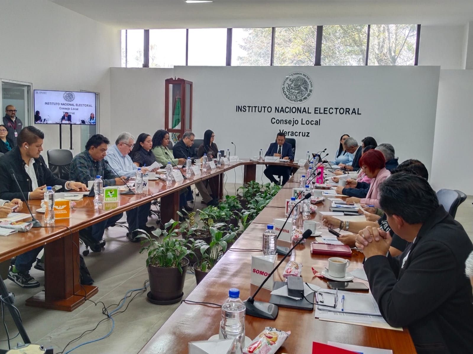 Garantiza INE confiabilidad y continuidad de actividades electorales en Veracruz, pese a situación de corrupción que enfrenta
